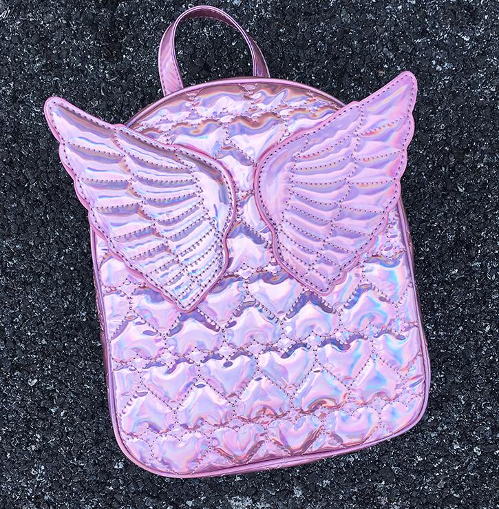 Dazzling Fashion Heart Embossed Wings Decorated Girl&