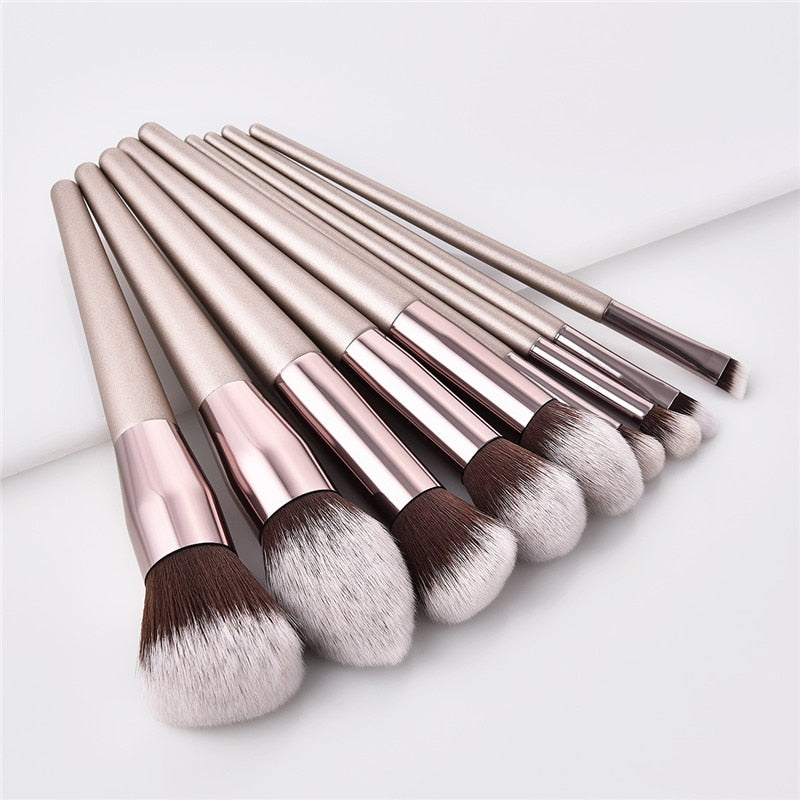 4/10pcs Champagne makeup brushes set for cosmetic foundation powder blush eyeshadow kabuki blending make up brush beauty tool