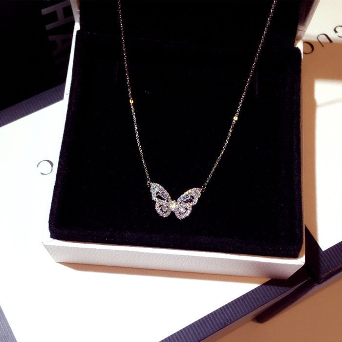 Korean Fashion Gold RoseGold Butterfly Pendant Necklaces for Women Female Shiny Crystal Chokers Necklace Wedding Valentine Gift